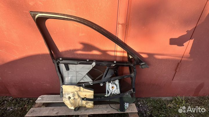 Стеклоподъемник передний правый Audi A4 B5