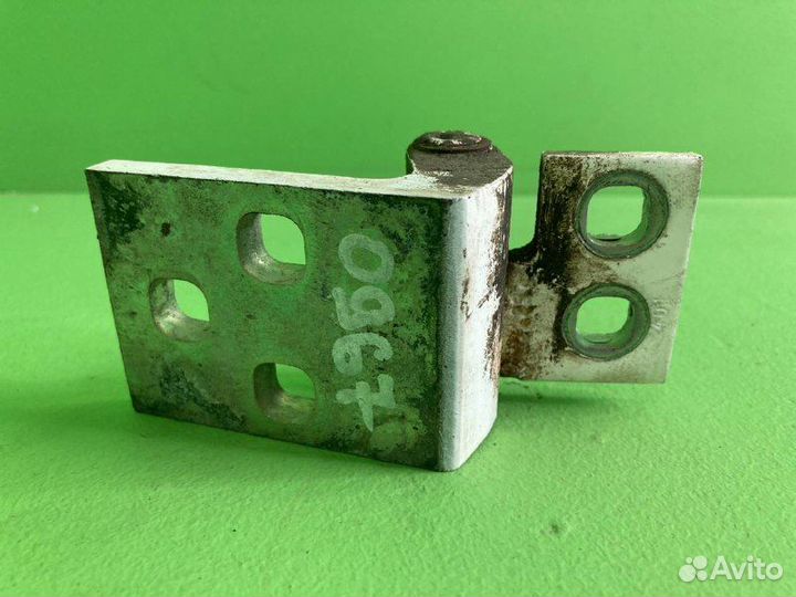 Петля кабины KAMAZ 5490-T5