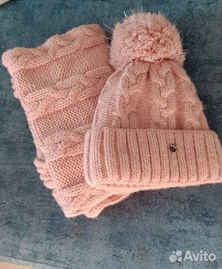 Комплект шапка и снуд для девочки