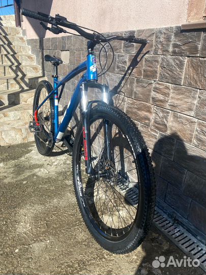 Велосипед GT avalanche comp 29