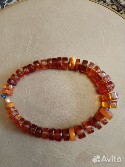Янтарные бусы СССР
