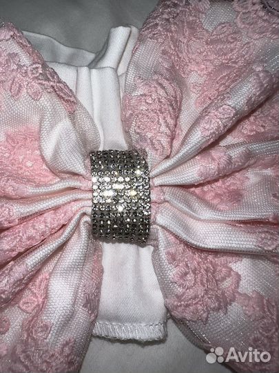 Уголок и бант на выписку