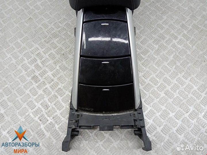 Подлокотник Mercedes-Benz R-Класс W251 2007