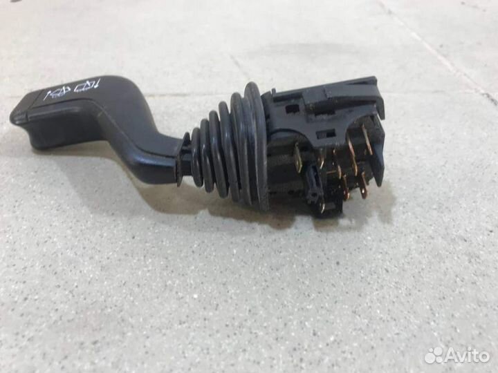 Переключатель стеклоочистителей Opel Vectra A 1988