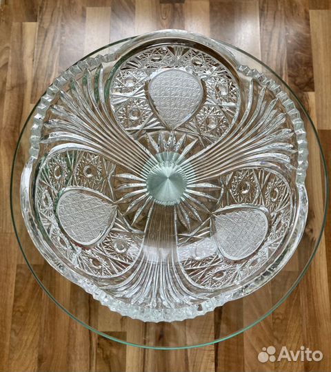 Хрустальная салатница