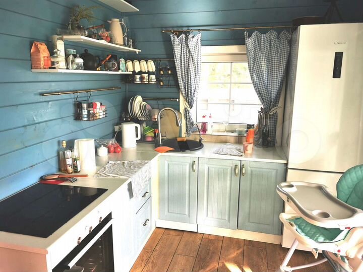 Дом 145 м² на участке 10 сот.