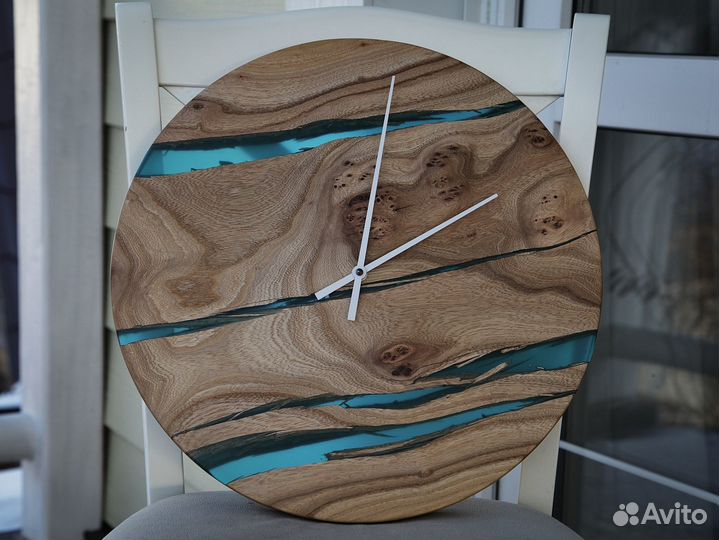 Часы из дерева, часы из массива