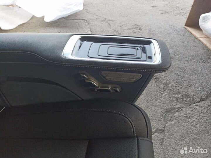 Сиденье для Mercedes-Benz V-class/Vito Комплект