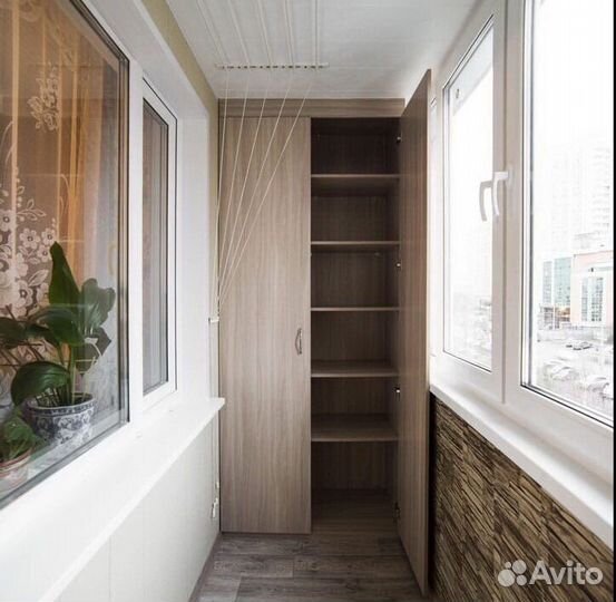 Встроенный шкаф на балкон на заказ