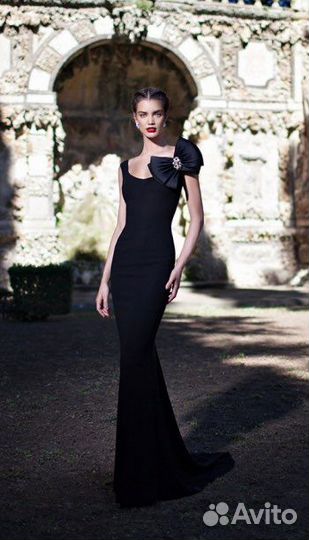 Вечернее платье Tarik Ediz