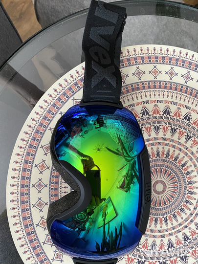 Горнолыжная маска uvex