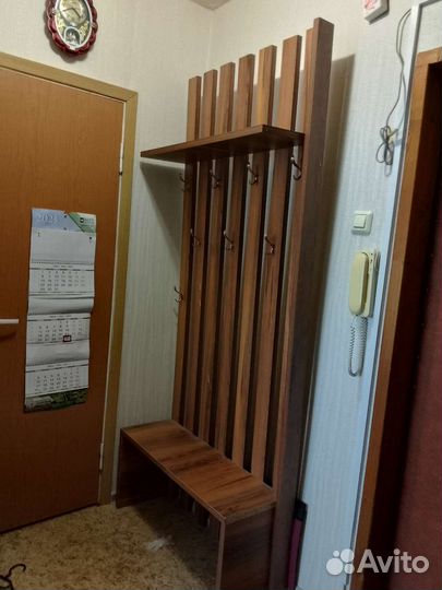 Вешалка напольная деревянная бу