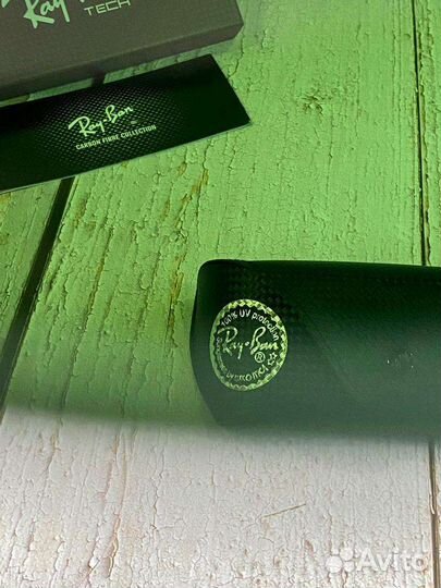 Солнцезащитные очки ray ban