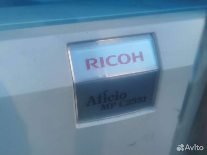 Мфу лазерный цветной ricoh mp c2551