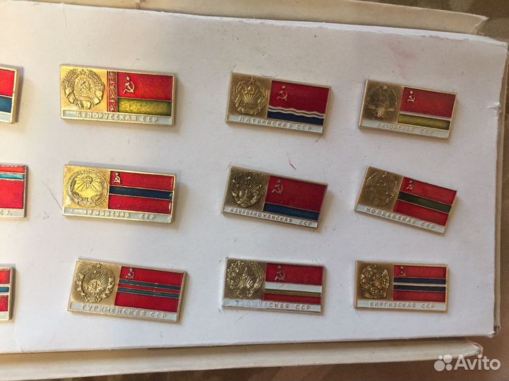 Набор значков союзных республик