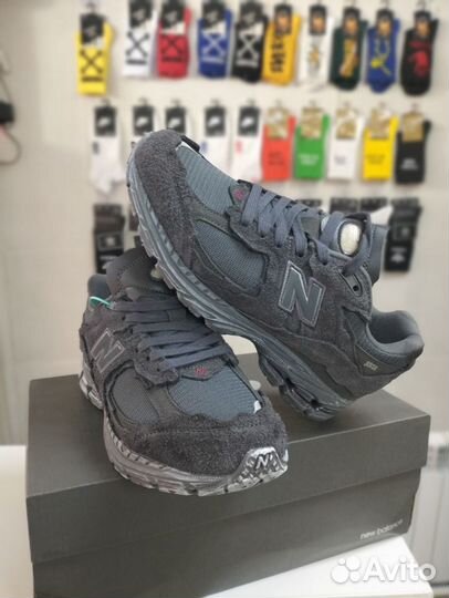 Кроссовки new balance 2002r