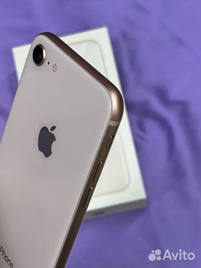 iPhone 8 256GB золотой