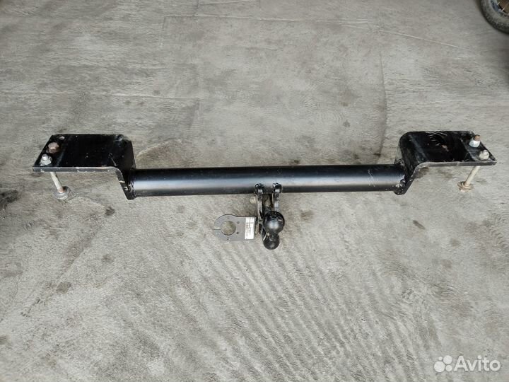 Фаркоп на Митцубиси Паджеро