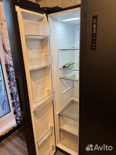 Холодильник Haier HRF-600DP7ERU