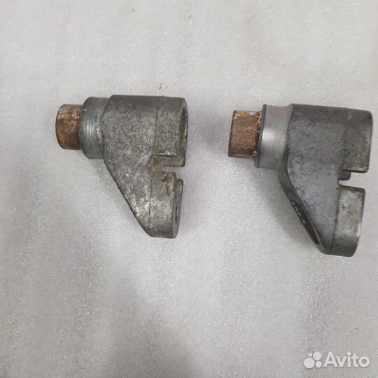 Крепление колёс задней подвески на BRP