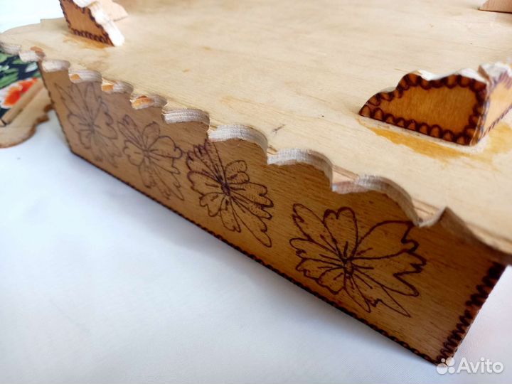 Шкатулка деревянная