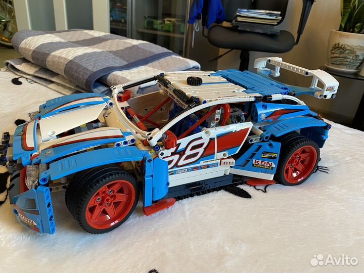 Lego technic 42077 -Rally car -гоночный автомобиль
