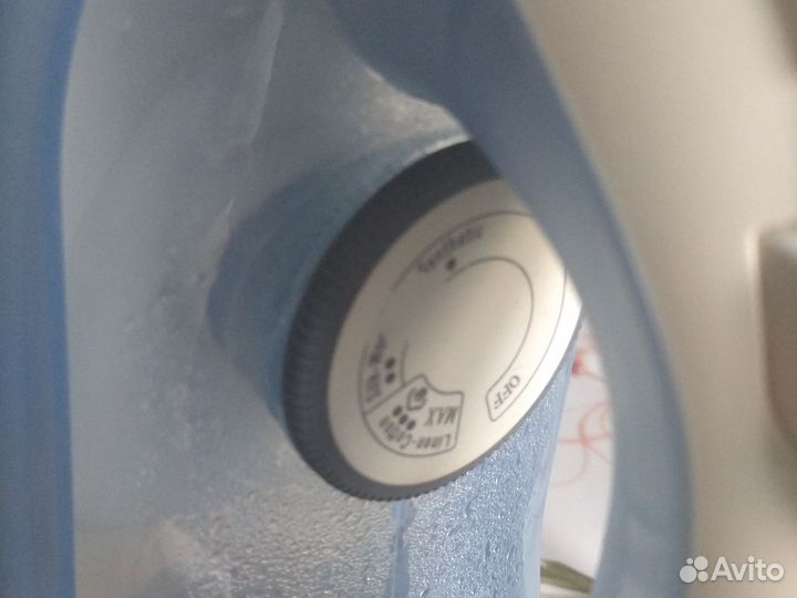 Утюг Polaris беспроводной