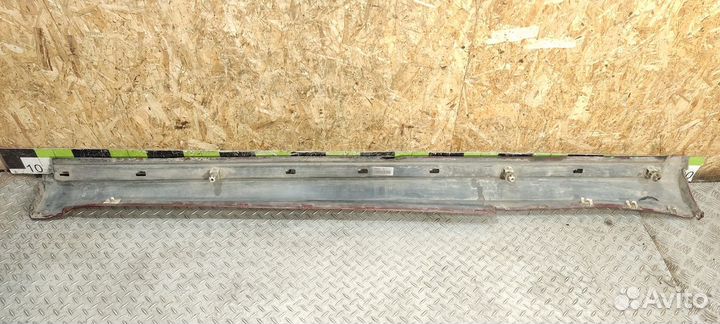 Накладка порога наружняя левая A 169