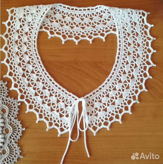 Ажурные воротнички