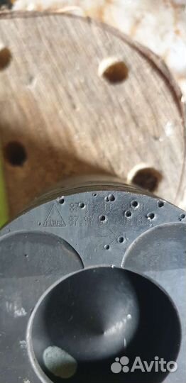 Поршня вито