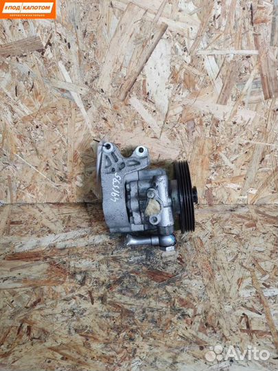 Насос гидроусилителя руля Chevrolet Cruze 96837812