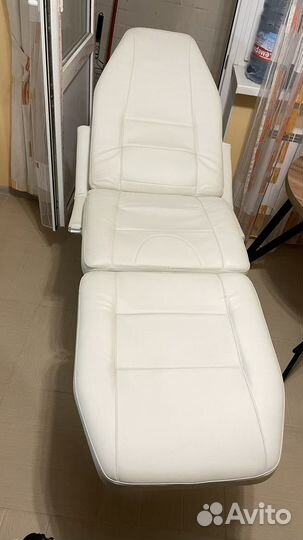 Кушетка косметологическая/кресло косметологическое