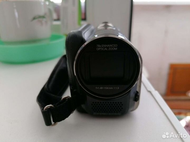 Видеокамера panasonic sdr -h85