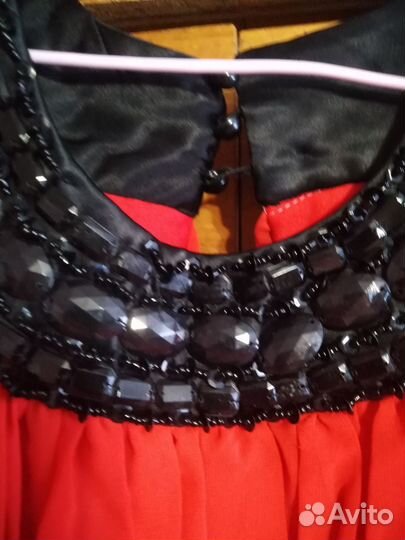 Праздничное платье в пол