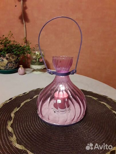 Светильник со свечей