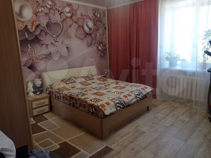 2-к. квартира, 61 м², 2/2 эт.