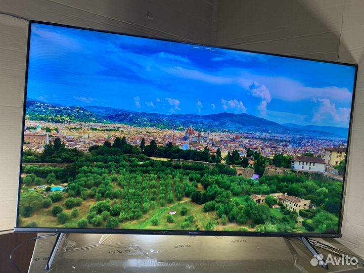 Супер qled TV SMART 127 см с безрамочным экраном