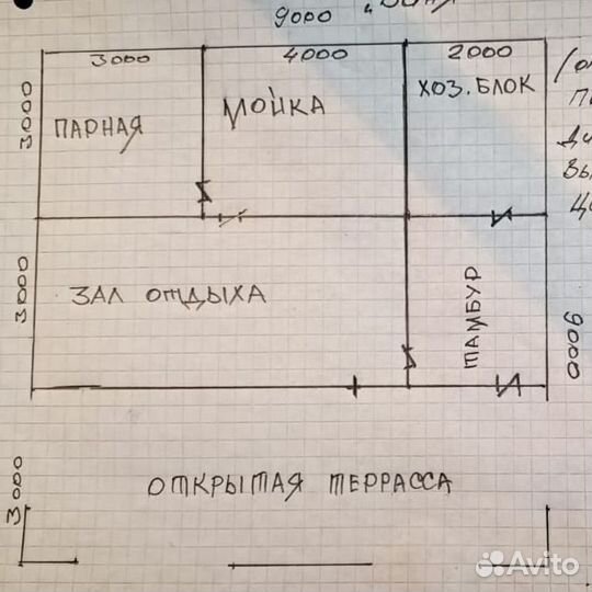 Сруб бани из оцилиндрованного бревна