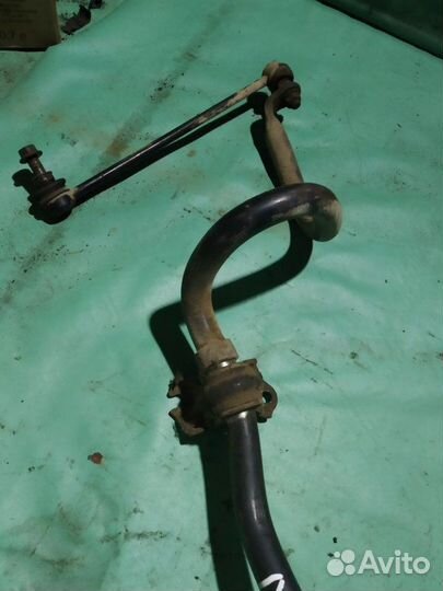 Стабилизатор поперечной устойчивости передний