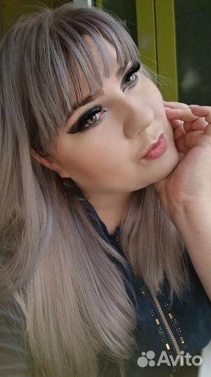 Модель на макияж