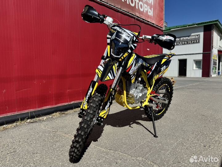 Мотоцикл jhlmoto JHL Z2 PR300 (ZS175FMN)