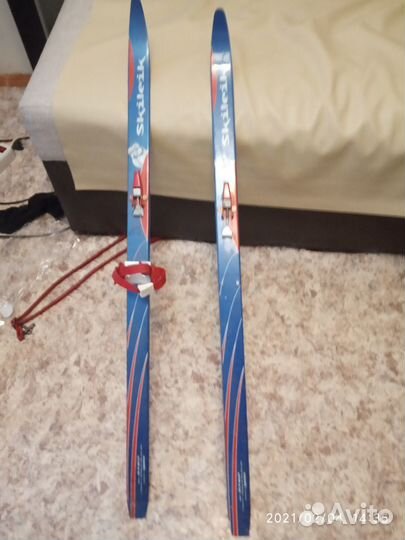 Коньки хоккейн.36р,кеды,ботинки лыж 30,32,38,39р