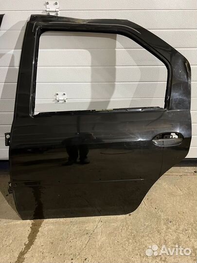 Дверь renault logan 1