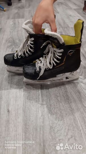 Хоккейные коньки bauer