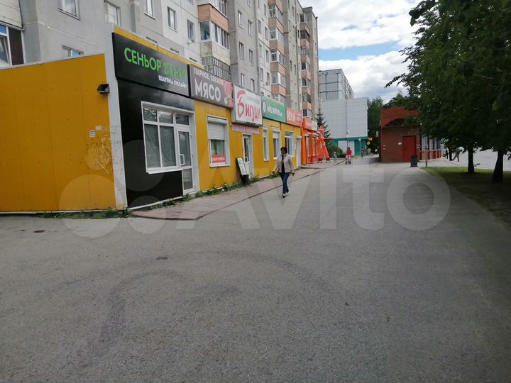 Торговая площадь, 70 м²