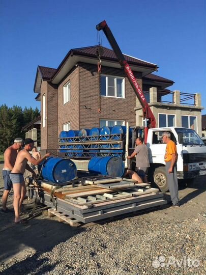 Хаусбот дом на воде плот