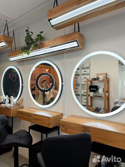 Сдам место мастера бровиста / визажиста