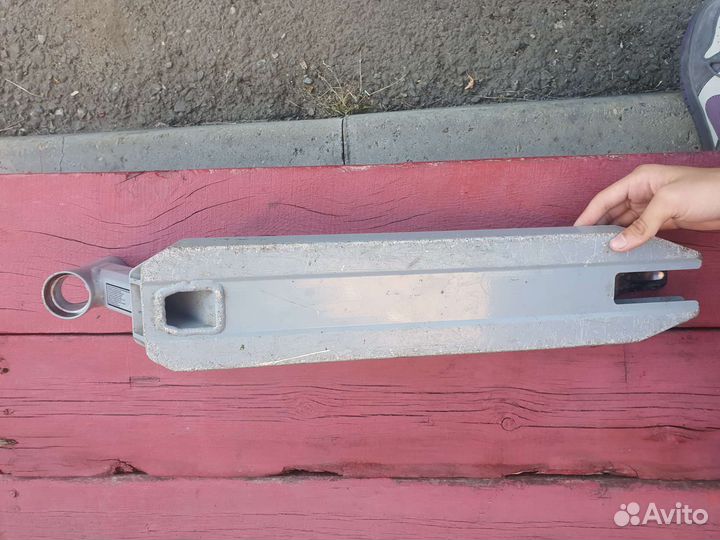 Дека для трюкового самоката