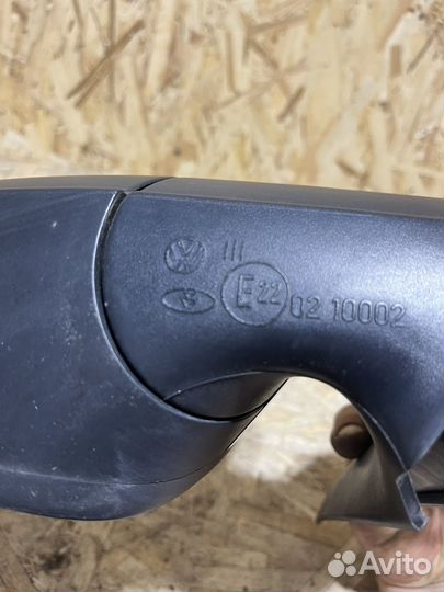 Зеркало боковое правое volkswagen polo оригинал