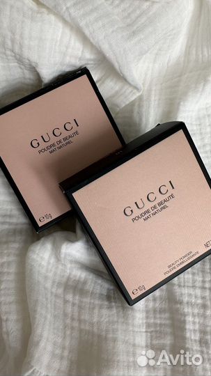 Gucci пудра